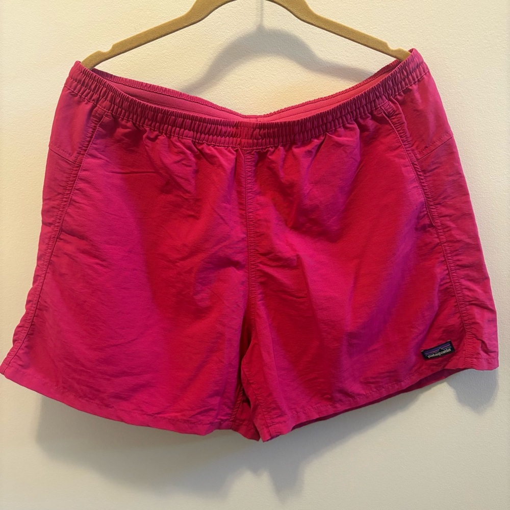 Patagonia Baggies Shorts Womens Small Raspberry Pink Elastic Waist